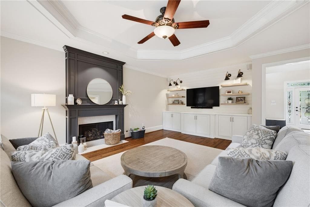 6 bedroom, 5 bathroom, 6,283 sq ft single family residence under contract at 5190 Wild Ginger Cove, Peachtree Corners, GA 30092 — photo 8