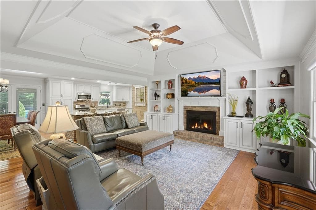 4 bedroom, 3 bathroom, 2,976 sq ft single family residence for sale at 3992 Doc Sams Road, Cumming, GA 30028 — photo 10