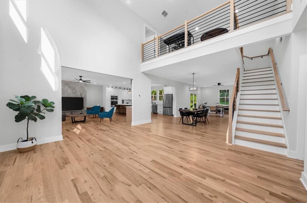 4 bedroom, 4 bathroom, 4,913 sq ft single family residence for sale at 170 Lakeview Lane, Fayetteville, GA 30214 — photo 9