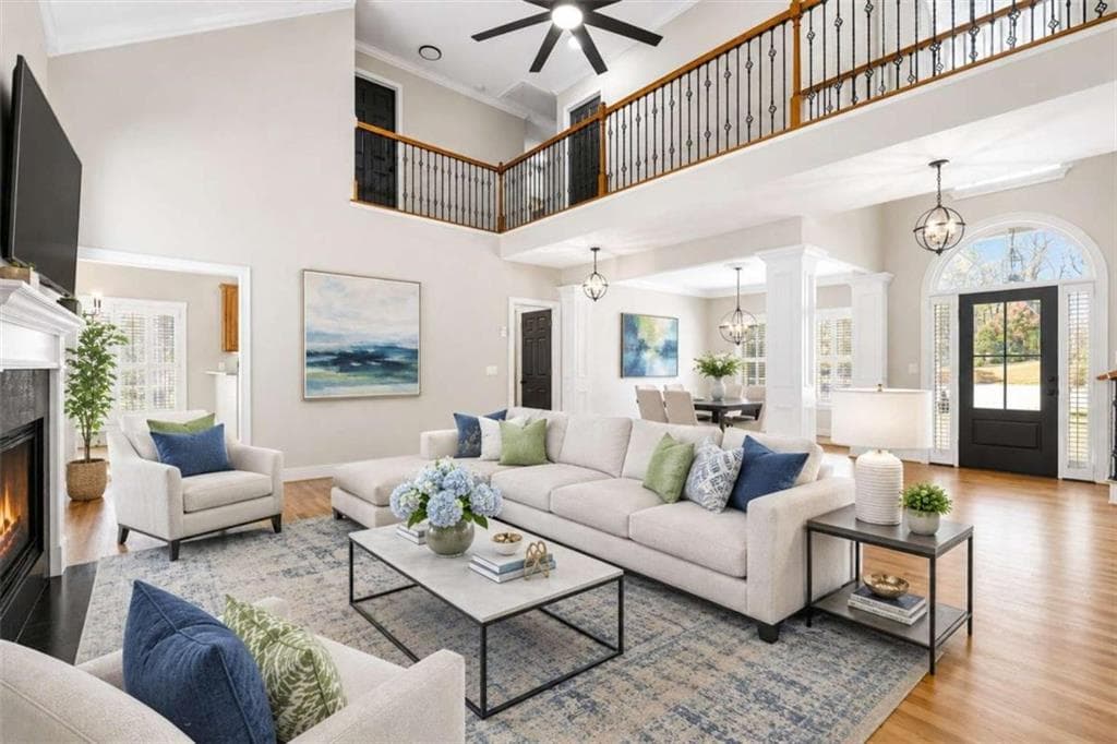 5 bedroom, 4 bathroom, 3,000 sq ft single family residence for sale at 304 Pinehurst Way, Carrollton, GA 30116 — photo 5