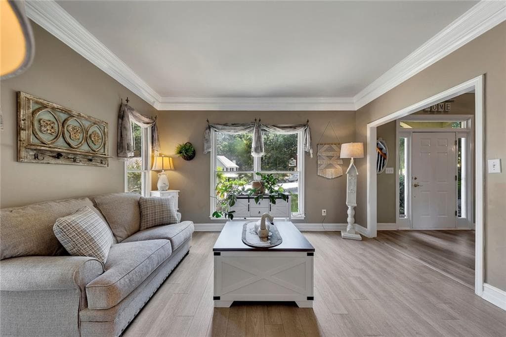 6 bedroom, 4 bathroom, 3,364 sq ft single family residence for sale at 1914 Lilac Ridge Drive, Woodstock, GA 30189 — photo 8