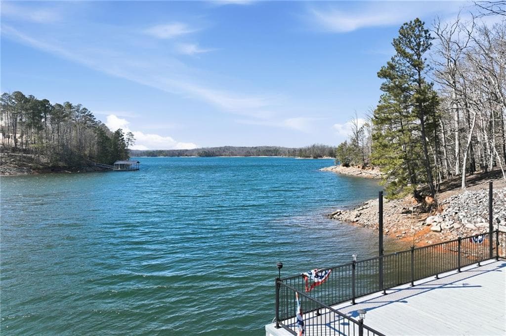 4 bedroom, 5 bathroom, 4,572 sq ft single family residence for sale at 4994 Goddards Ford Road, Gainesville, GA 30504 — photo 4