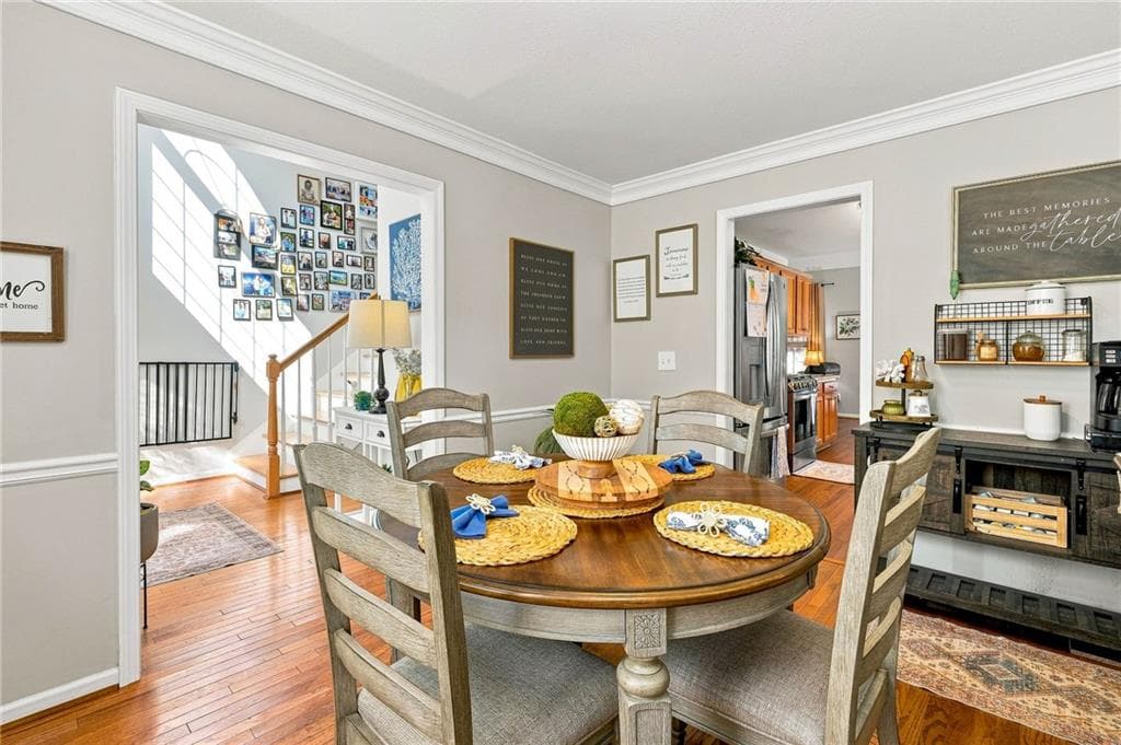 5 bedroom, 4 bathroom, 3,592 sq ft single family residence for sale at 5863 Bay View Drive, Buford, GA 30518 — photo 10