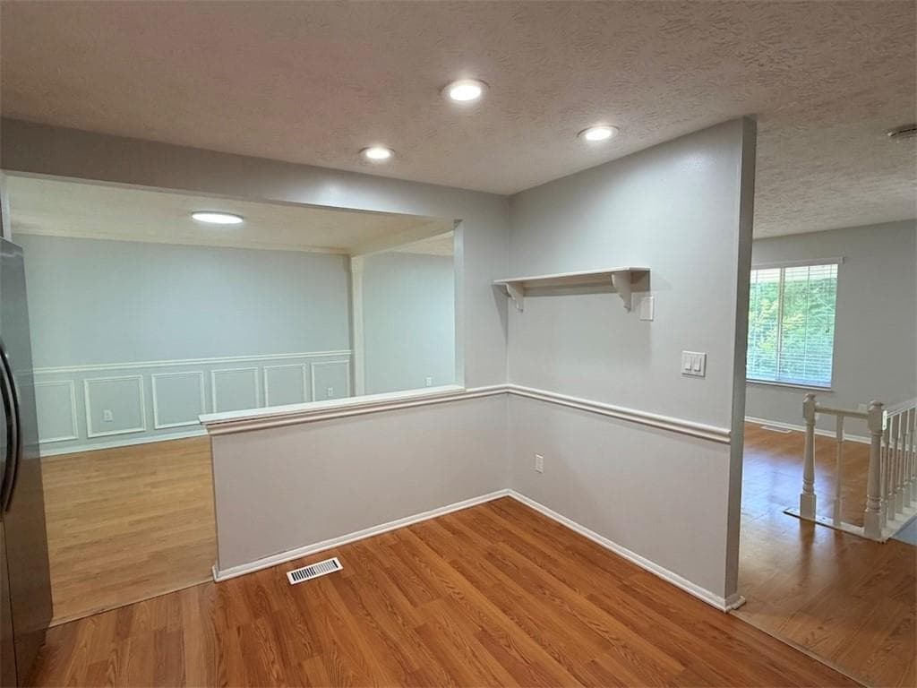 4 bedroom, 3 bathroom, 1,999 sq ft single family residence for rent at 4421 Hopkins Lake Drive, Duluth, GA 30096 for $2,500 a month — photo 8
