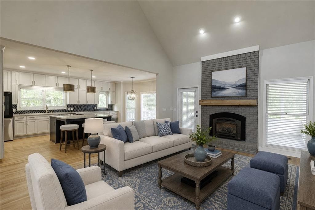5 bedroom, 5 bathroom, 4,106 sq ft single family residence for sale at 3209 Thompson Mill Road, Buford, GA 30519 — photo 6