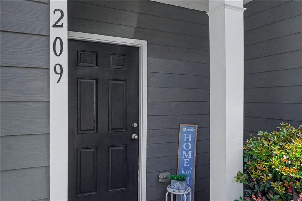 3 bedroom, 3 bathroom, 1,166 sq ft townhouse under contract at 209 Highwood Lane, East Point, GA 30344 — photo 9