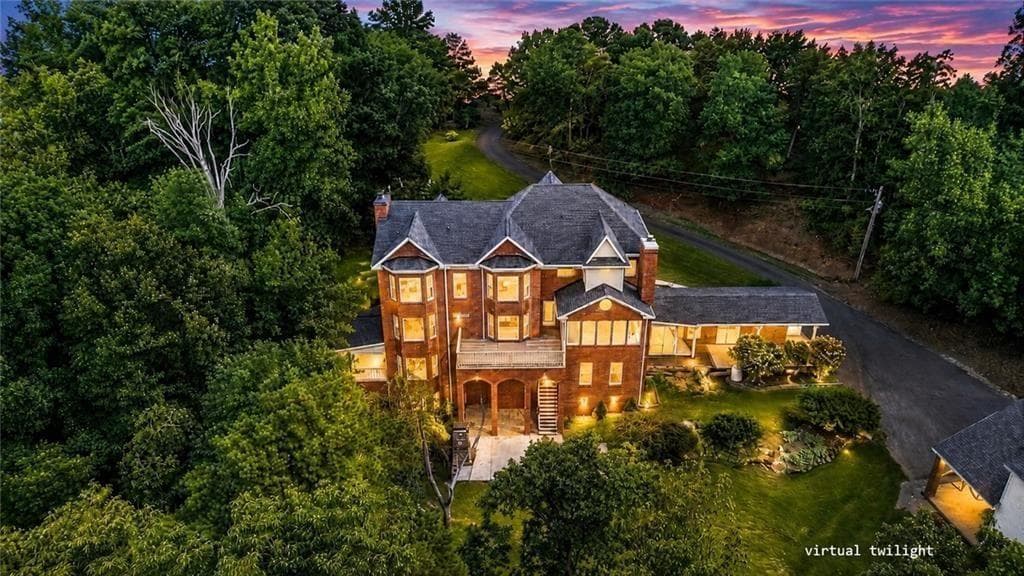 7 bedroom, 7 bathroom, 6,515 sq ft single family residence for sale at 7488 Shadburn Ferry Road, Cumming, GA 30041 — photo 2