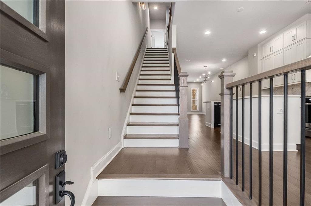 2 bedroom, 4 bathroom, 1,801 sq ft townhouse for rent at 4312 Parkside Place, Atlanta, GA 30342 for $3,950 a month — photo 2