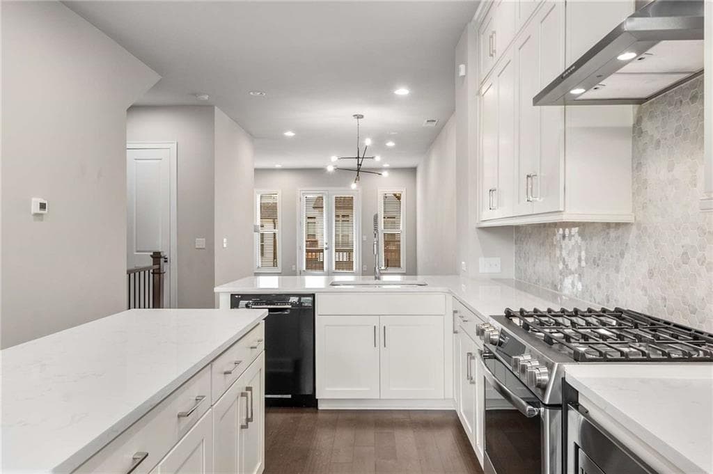 2 bedroom, 4 bathroom, 1,801 sq ft townhouse for rent at 4312 Parkside Place, Atlanta, GA 30342 for $3,950 a month — photo 6