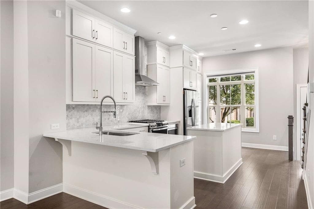 2 bedroom, 4 bathroom, 1,801 sq ft townhouse for rent at 4312 Parkside Place, Atlanta, GA 30342 for $3,950 a month — photo 8