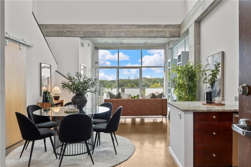 3 bedroom, 2 bathroom, 1,508 sq ft condominium under contract at 130 Arizona Avenue 407, Atlanta, GA 30307 — photo 3