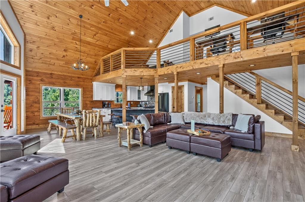 5 bedroom, 4 bathroom, 3,151 sq ft single family residence for sale at 643 Woodstone Trail, Ellijay, GA 30540 — photo 9
