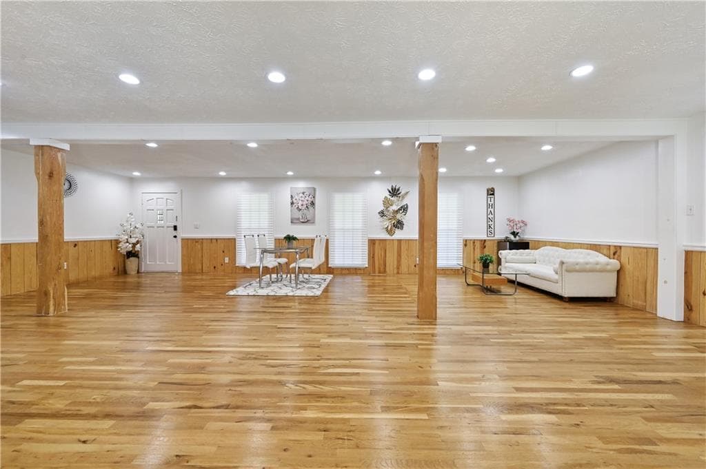 3 bedroom, 2 bathroom, 1,989 sq ft single family residence for sale at 5692 Rosser Court, Lilburn, GA 30047 — photo 8