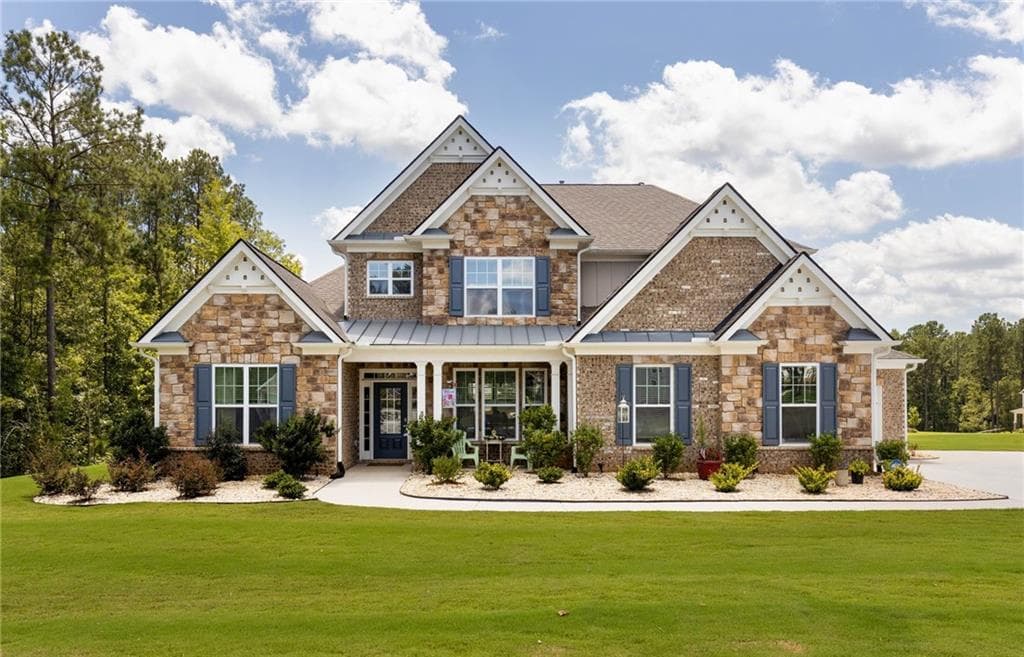 5 bedroom, 5 bathroom, 3,831 sq ft single family residence for sale at 21 Timber Trace, Newnan, GA 30263 — photo 1 of 40