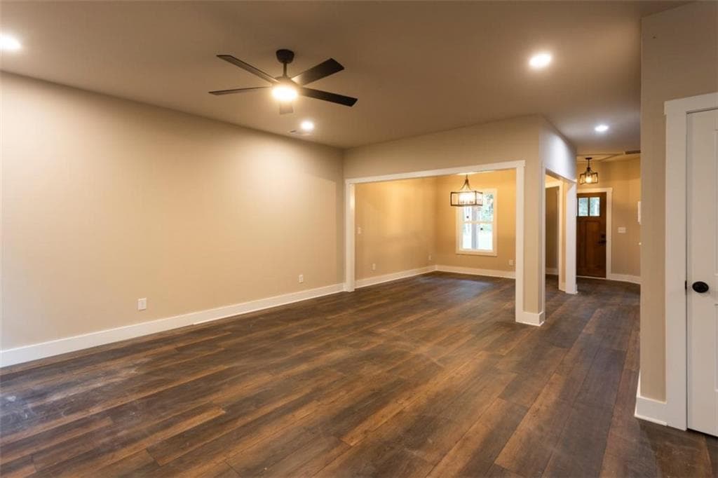 4 bedroom, 3 bathroom, 2,205 sq ft single family residence for sale at 3705 Stone Lea Drive, Oxford, GA 30054 — photo 7