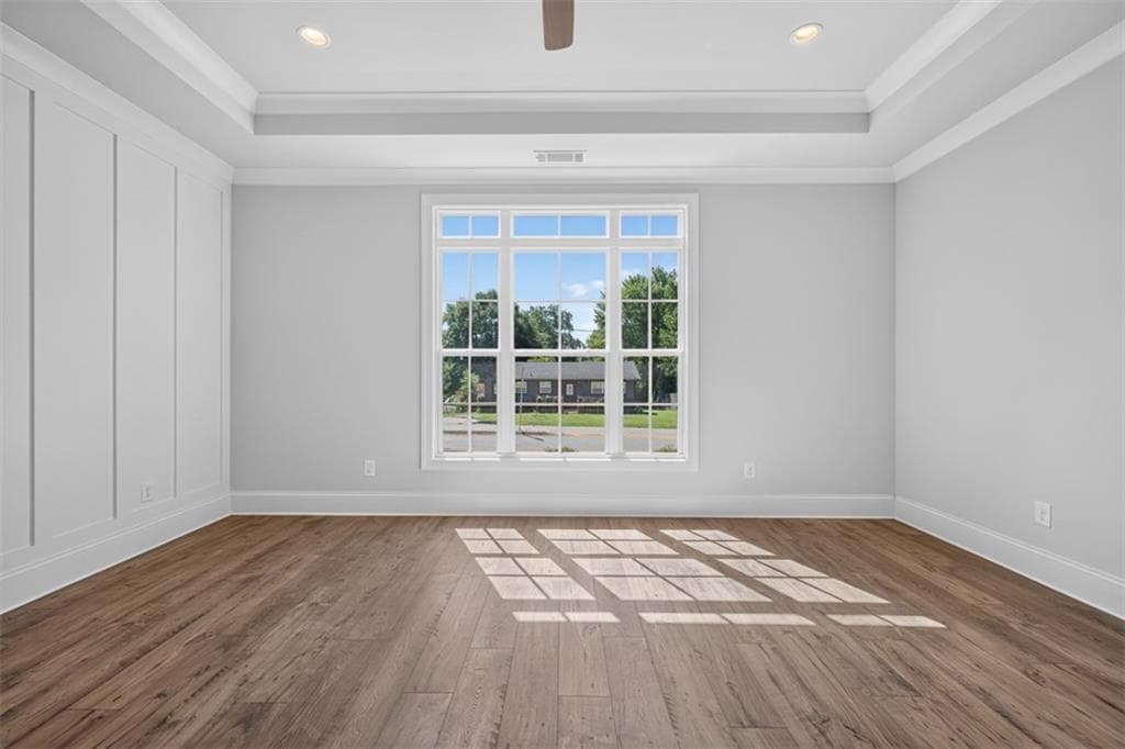 4 bedroom, 4 bathroom, 3,112 sq ft single family residence for sale at 5808 Mitchell Street, Flowery Branch, GA 30542 — photo 10