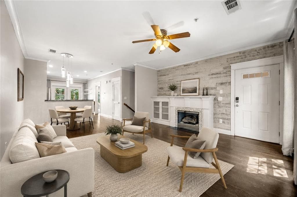 2 bedroom, 2 bathroom, 1,200 sq ft condominium for sale at 655 Mead Street 81, Atlanta, GA 30312 — photo 1 of 37