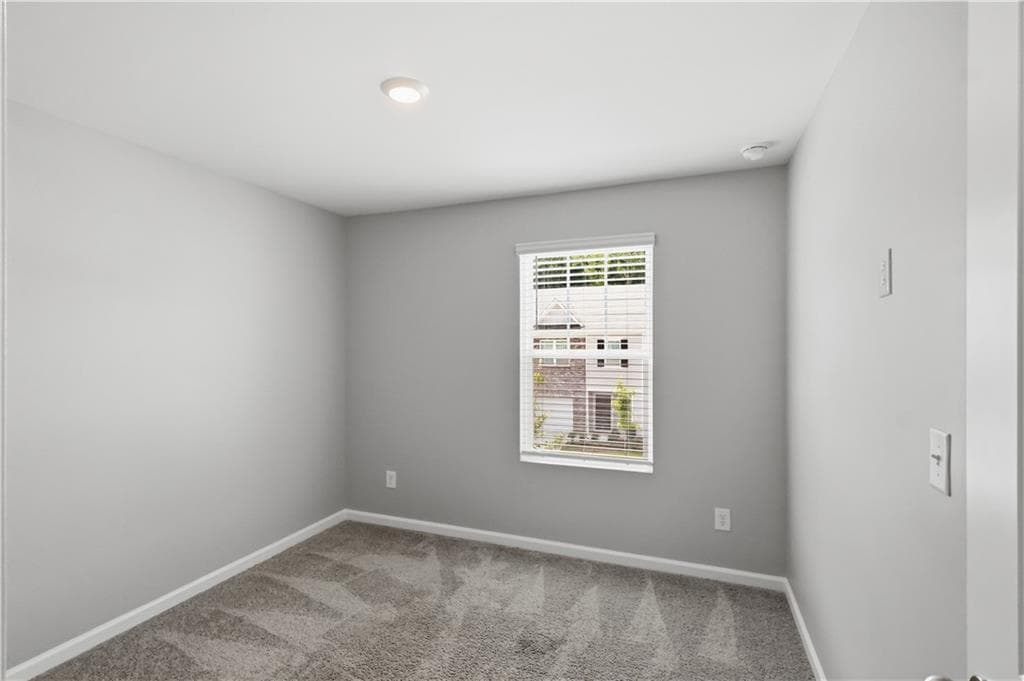 3 bedroom, 3 bathroom, 1,421 sq ft townhouse for sale at 2554 Coventry Street, Atlanta, GA 30331 — photo 9