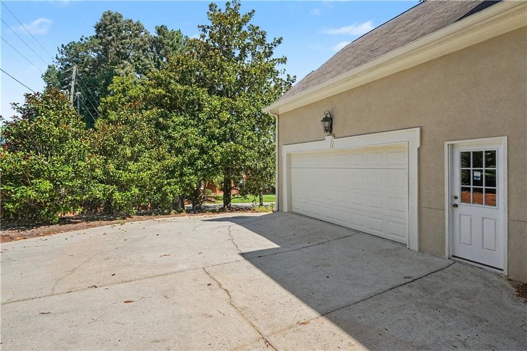 4 bedroom, 4 bathroom, 2,434 sq ft single family residence for rent at 4315 Rosemont Drive, Douglasville, GA 30135 for $2,900 a month — photo 3