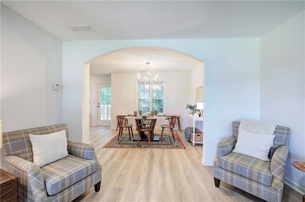4 bedroom, 3 bathroom, 1,784 sq ft single family residence for sale at 27 Carrington Trace, Cartersville, GA 30121 — photo 6