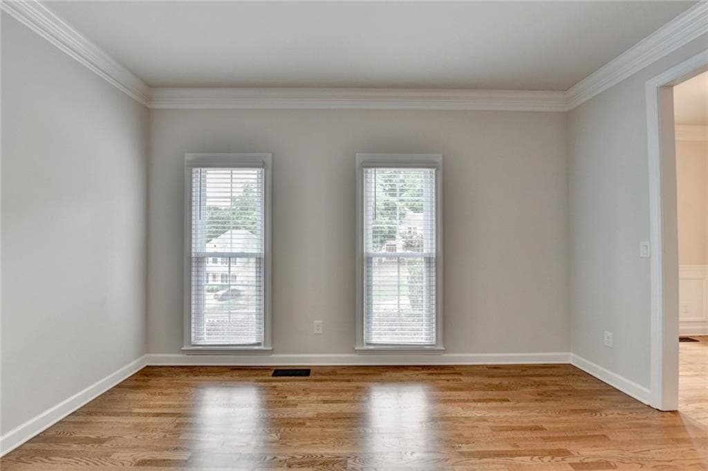5 bedroom, 3 bathroom, 3,788 sq ft single family residence for rent at 10665 Wren Ridge Road, Johns Creek, GA 30022 for $3,500 a month — photo 9