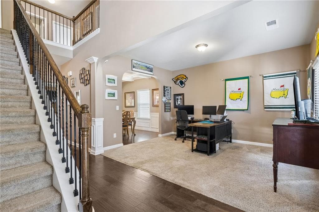5 bedroom, 3 bathroom, 3,105 sq ft single family residence for sale at 5943 Lexington Way, Braselton, GA 30517 — photo 4