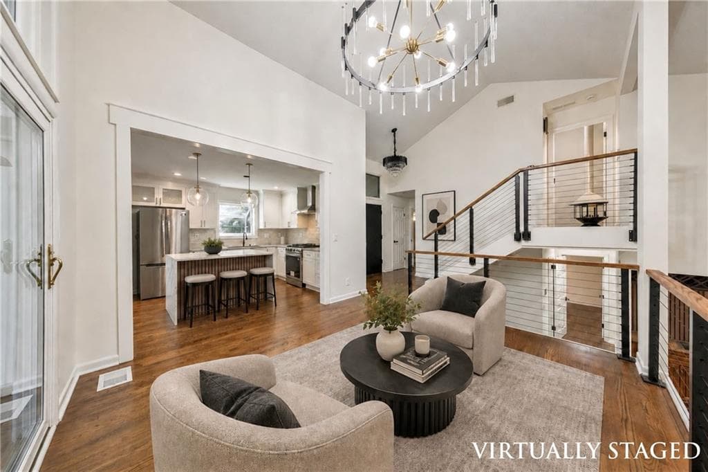 3 bedroom, 2 bathroom, 2,088 sq ft single family residence for sale at 210 Brandenburgh Circle, Roswell, GA 30075 — photo 5
