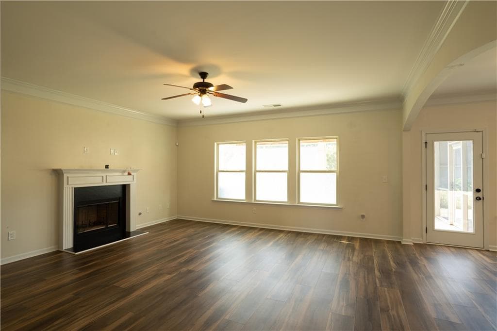 3 bedroom, 3 bathroom, 2,465 sq ft single family residence for sale at 4153 Potomac Walk Court, Loganville, GA 30052 — photo 6