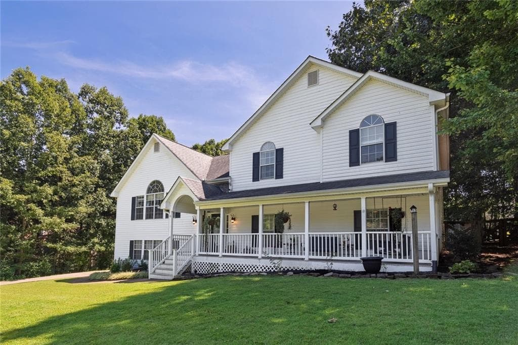 4 bedroom, 3 bathroom, 2,852 sq ft single family residence for sale at 351 Laiken Drive, Jasper, GA 30143 — photo 3