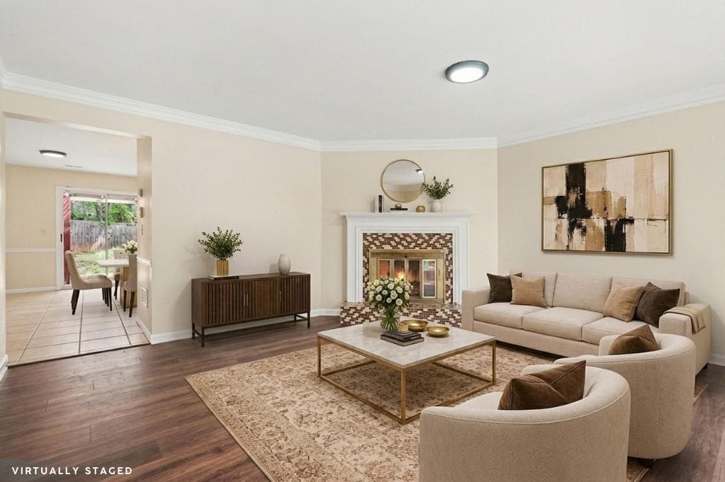 2 bedroom, 3 bathroom, 1,292 sq ft townhouse for sale at 5580 Stonington Trace Parkway, Stone Mountain, GA 30087 — photo 5