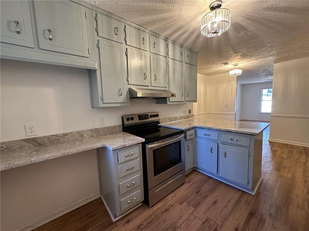 2 bedroom, 2 bathroom, 1,080 sq ft duplex for rent at 5172 Ridge Forest Drive 5172, Stone Mountain, GA 30083 for $1,395 a month — photo 3