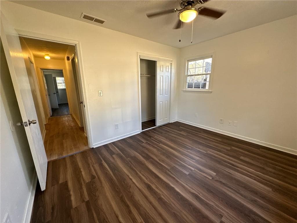2 bedroom, 2 bathroom, 1,080 sq ft duplex for rent at 5172 Ridge Forest Drive 5172, Stone Mountain, GA 30083 for $1,395 a month — photo 8