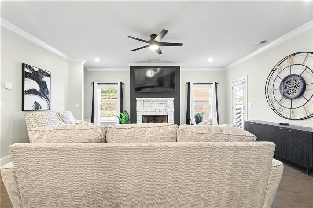 5 bedroom, 4 bathroom, 3,182 sq ft single family residence for sale at 232 Sapphire Street, Mcdonough, GA 30252 — photo 7