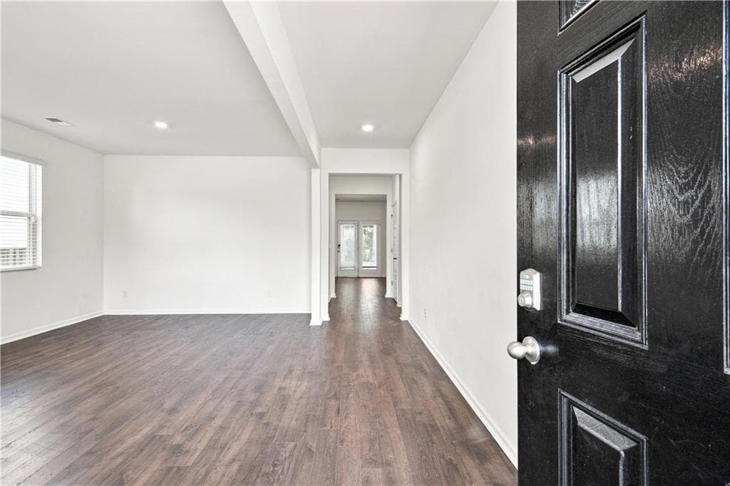 4 bedroom, 4 bathroom, 2,316 sq ft single family residence for sale at 5400 Andrew Lane, Lithonia, GA 30038 — photo 2