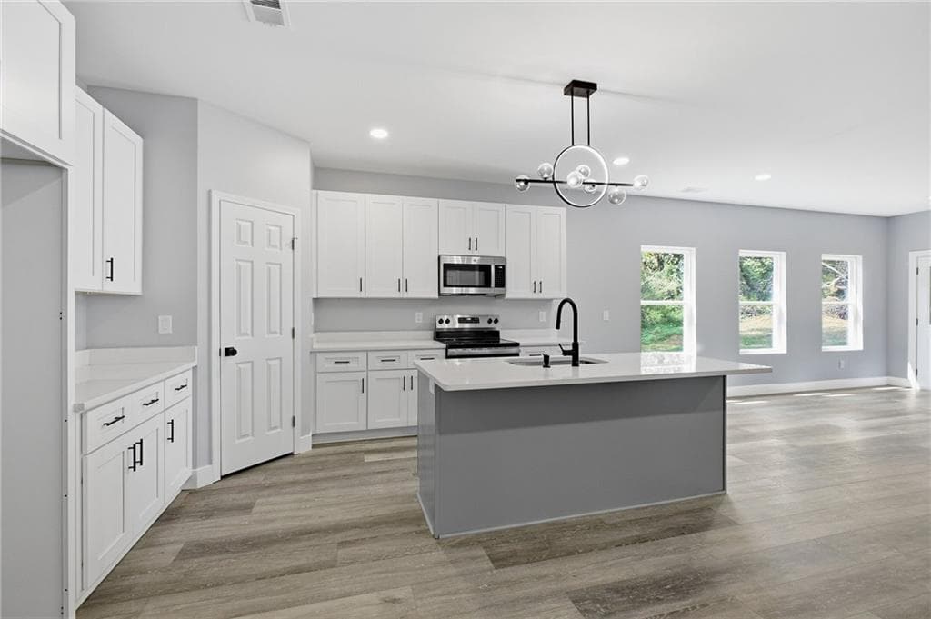 3 bedroom, 2 bathroom, 1,625 sq ft single family residence under contract at 85 Shake Rag Road, Adairsville, GA 30103 — photo 4
