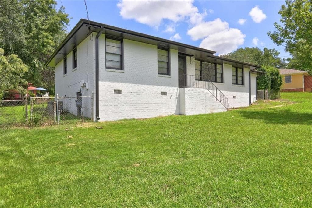 3 bedroom, 2 bathroom, 1,466 sq ft single family residence for rent at 970 Oglethorpe Avenue, Athens, GA 30606 for $2,000 a month — photo 4