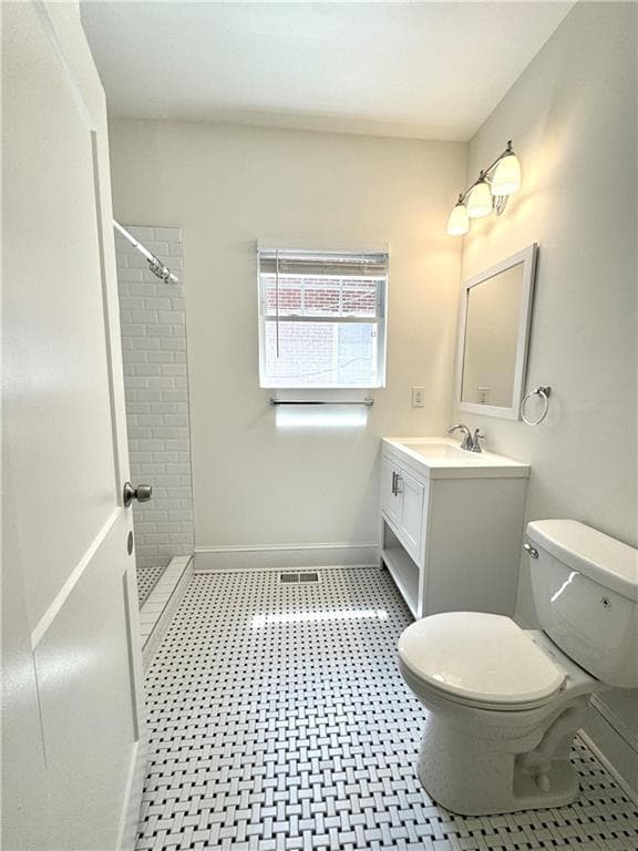 1 bedroom, 1 bathroom, 850 sq ft quadruplex for rent at 858 Charles Allen Drive 1, Atlanta, GA 30308 for $1,950 a month — photo 5