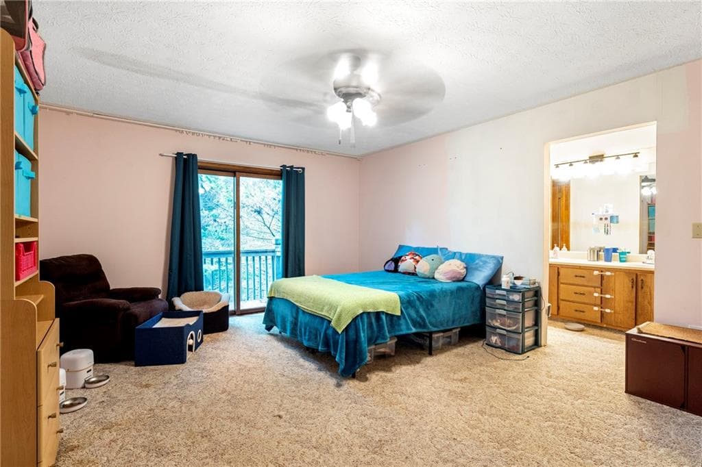 3 bedroom, 3 bathroom, 2,063 sq ft single family residence under contract at 2829 Quinbery Drive, Snellville, GA 30039 — photo 10