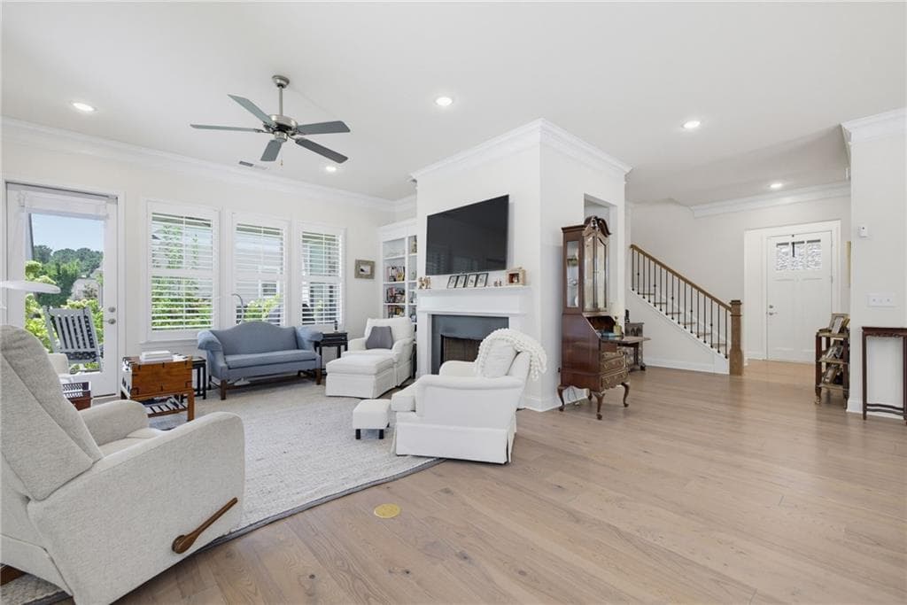 4 bedroom, 3 bathroom, 2,947 sq ft single family residence for sale at 2175 Capers Drive, Marietta, GA 30064 — photo 8