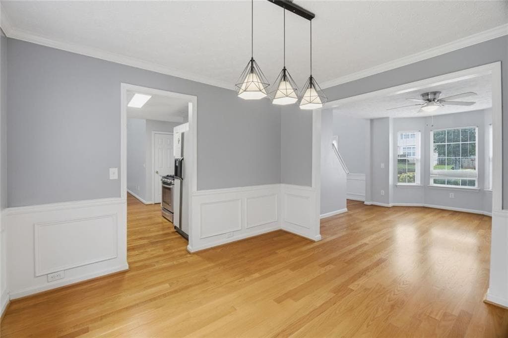 3 bedroom, 3 bathroom, 2,070 sq ft single family residence for sale at 3015 Dominion Walk Lane, Snellville, GA 30078 — photo 9