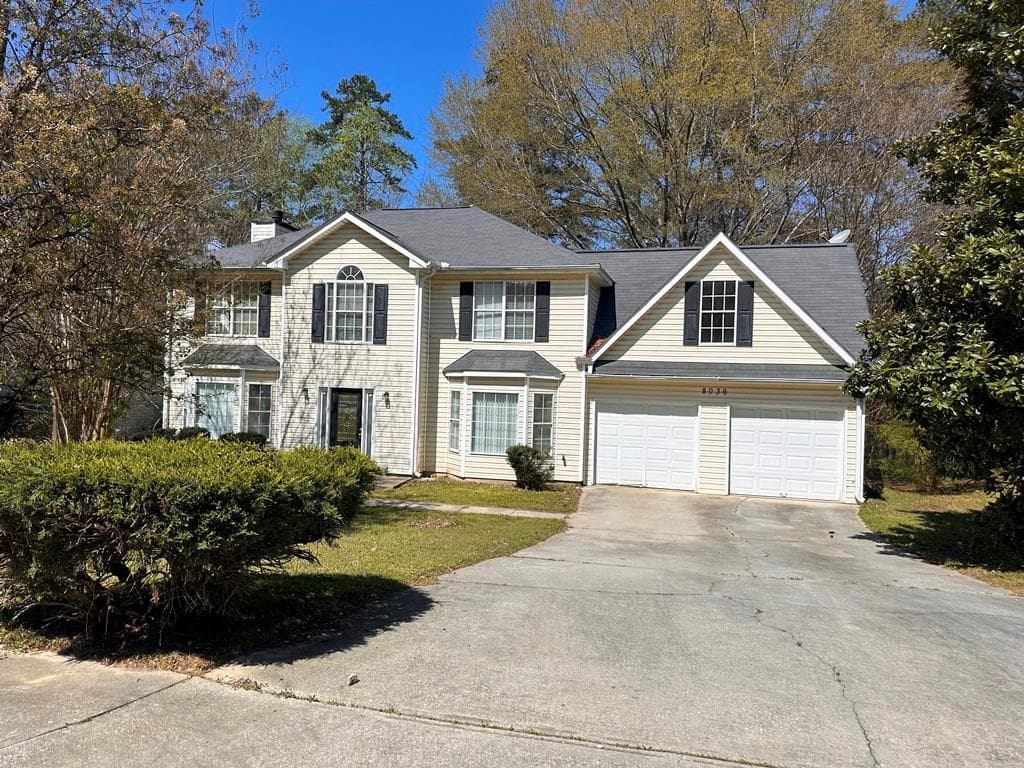 3 bedroom, 3 bathroom, 2,536 sq ft single family residence under contract at 8036 Harmony Lakes, Lithonia, GA 30058 — photo 2