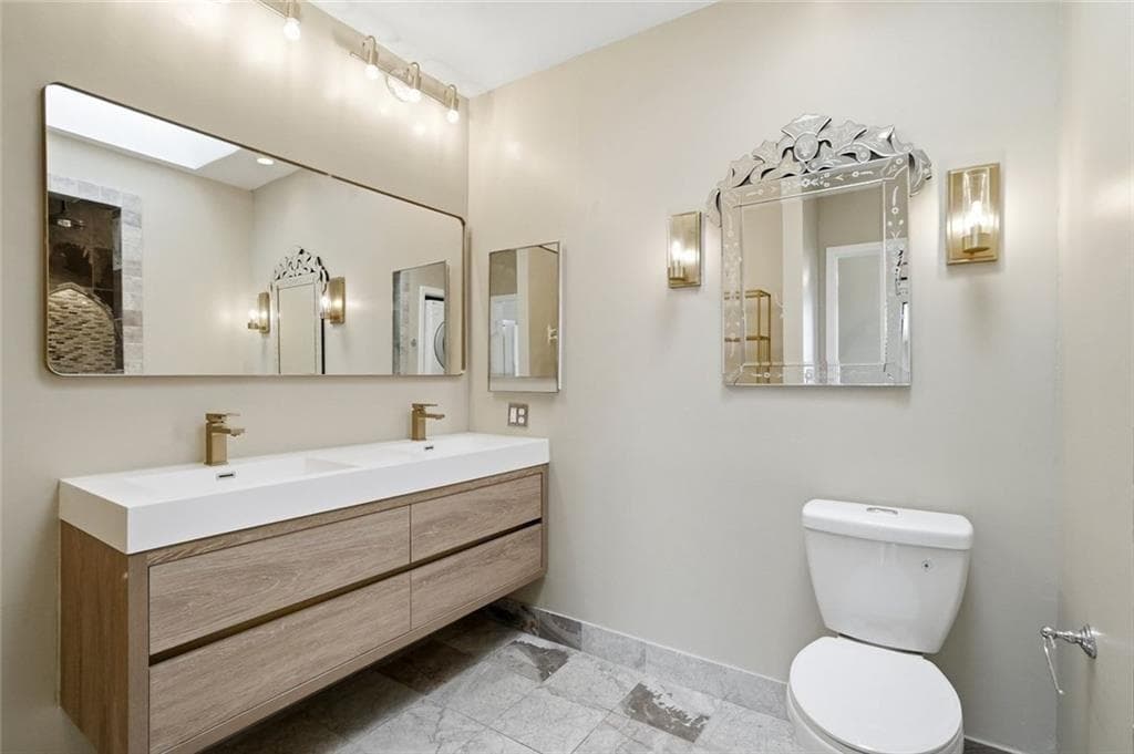 2 bedroom, 2 bathroom, 1,265 sq ft condominium for sale at 3481 Lakeside Drive PH TS5, Atlanta, GA 30326 — photo 5