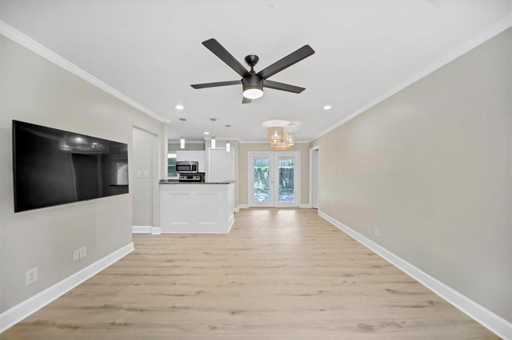 3 bedroom, 1 bathroom, 1,000 sq ft single family residence under contract at 3070 Lindon Lane, Decatur, GA 30033 — photo 4