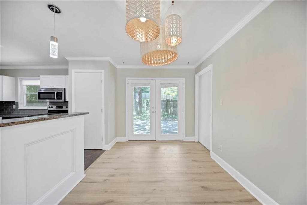 3 bedroom, 1 bathroom, 1,000 sq ft single family residence under contract at 3070 Lindon Lane, Decatur, GA 30033 — photo 6