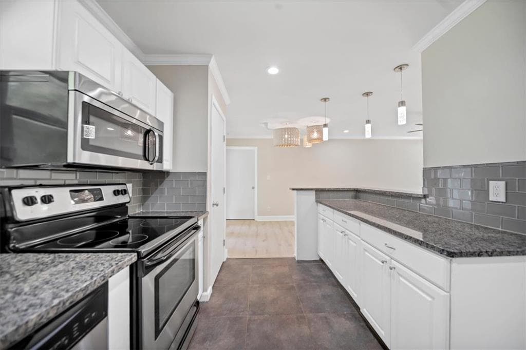 3 bedroom, 1 bathroom, 1,000 sq ft single family residence under contract at 3070 Lindon Lane, Decatur, GA 30033 — photo 10
