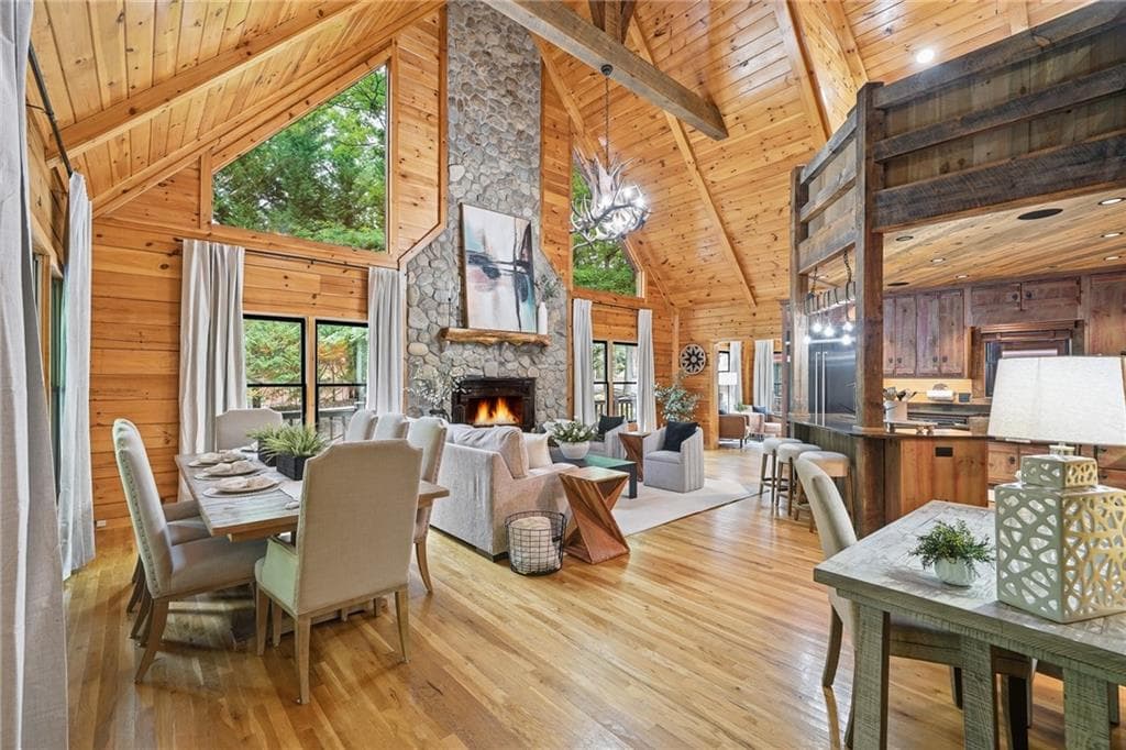 4 bedroom, 4 bathroom, 3,460 sq ft single family residence for sale at 66 Star Creek Court, Morganton, GA 30560 — photo 3