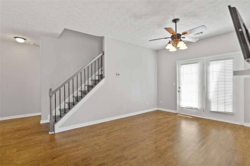 4 bedroom, 3 bathroom, 2,198 sq ft single family residence for sale at 3635 Roseman Landing, Cumming, GA 30040 — photo 9