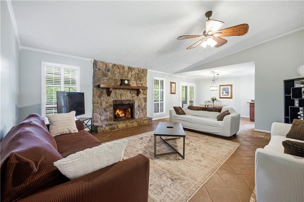 4 bedroom, 2 bathroom, 1,736 sq ft single family residence for sale at 4771 Pinefield Drive, Acworth, GA 30102 — photo 8