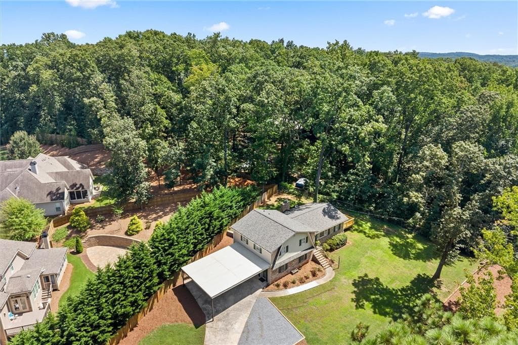 3 bedroom, 2 bathroom, 1,956 sq ft single family residence for sale at 3462 Shaw Road, Marietta, GA 30066 — photo 3
