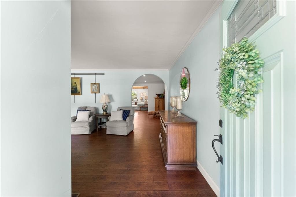 4 bedroom, 3 bathroom, 3,756 sq ft single family residence for sale at 1022 Park Street, Gainesville, GA 30501 — photo 5